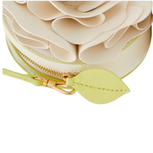 Kate Spade Flora Patent Leather 3D Wristlet - Picture 4 of 16